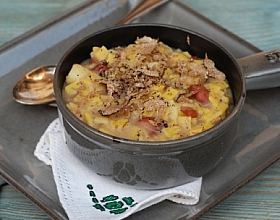 Картофельная похлебка с фасолью и яичной лапшой